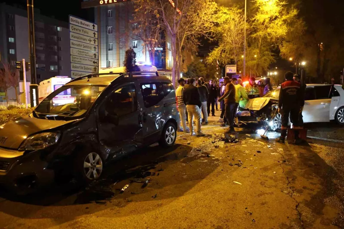 Nevşehir’de Trafik Kazası: 4 Yaralı, Alkollü Sürücüye Ceza